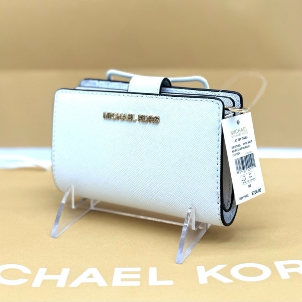 Michael Kors Medium Bifold Zip Chain Wallet Optic White
